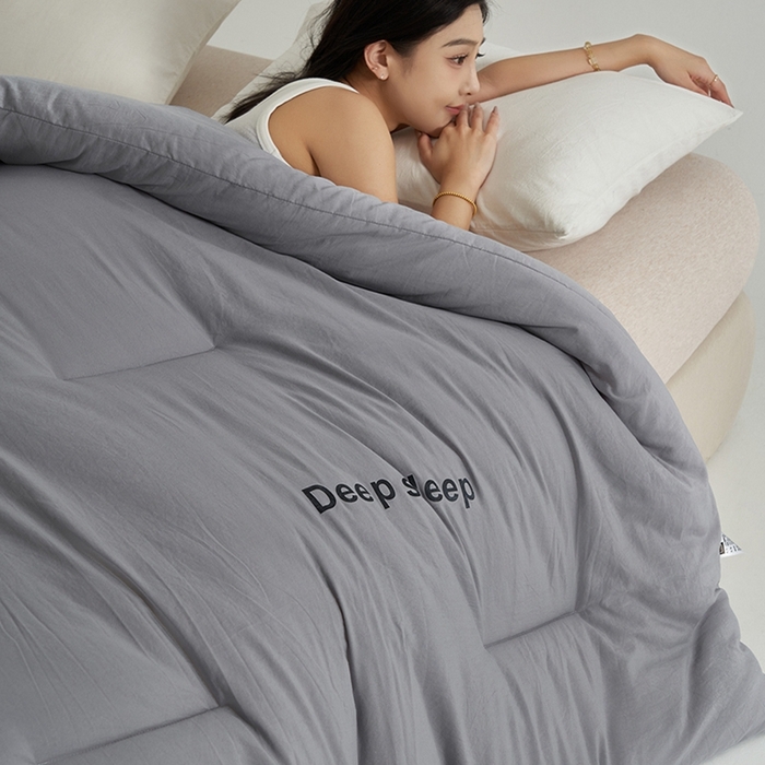 91家纺网 家纺一手货源 找家纺 闲鱼家纺 2025新款某朵同款深睡眠2.0冬被被子被芯 浅灰