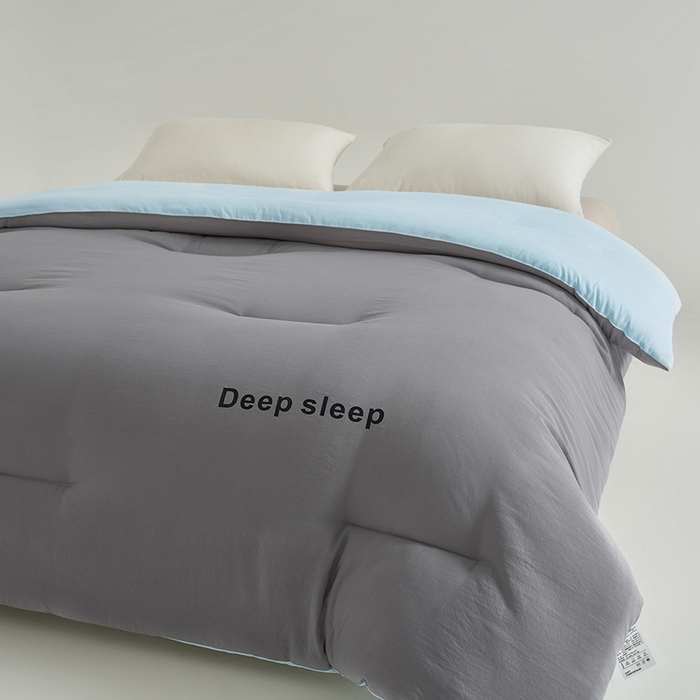 91家纺网 家纺一手货源 找家纺 闲鱼家纺 2025新款某朵同款深睡眠2.0冬被被子被芯 浅灰+克莱因蓝