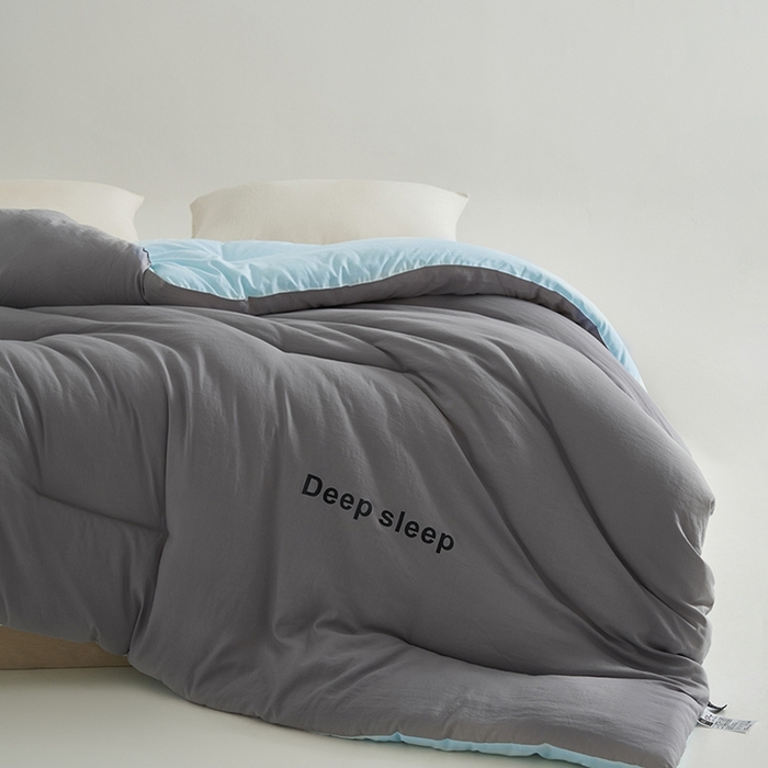 91家纺网 家纺一手货源 找家纺 闲鱼家纺 2025新款某朵同款深睡眠2.0冬被被子被芯 浅灰+克莱因蓝