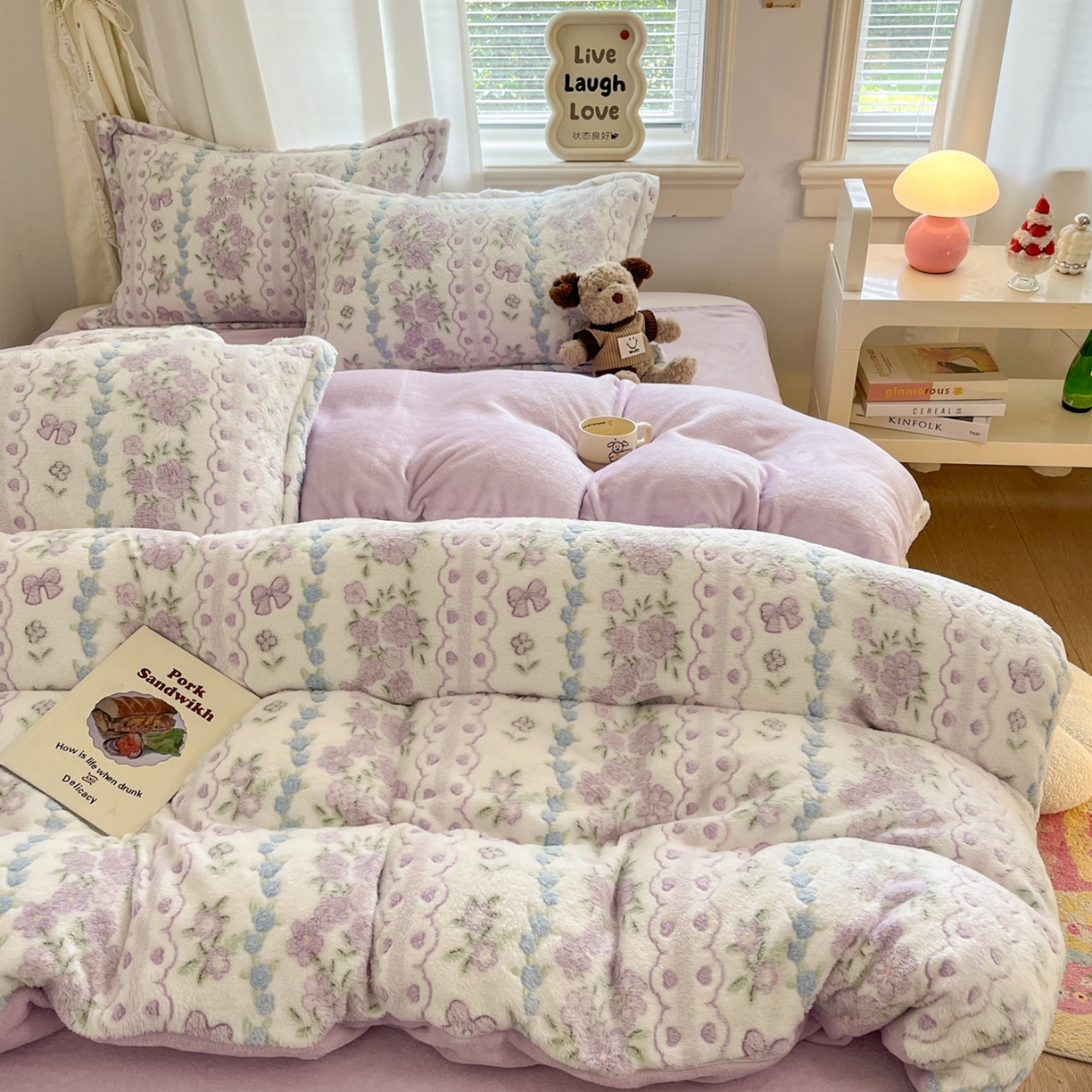 91家纺网 家纺一手货源 找家纺 川悦生活2025新款立体雪花绒印花大床四件套系列二场景二 香芋花田