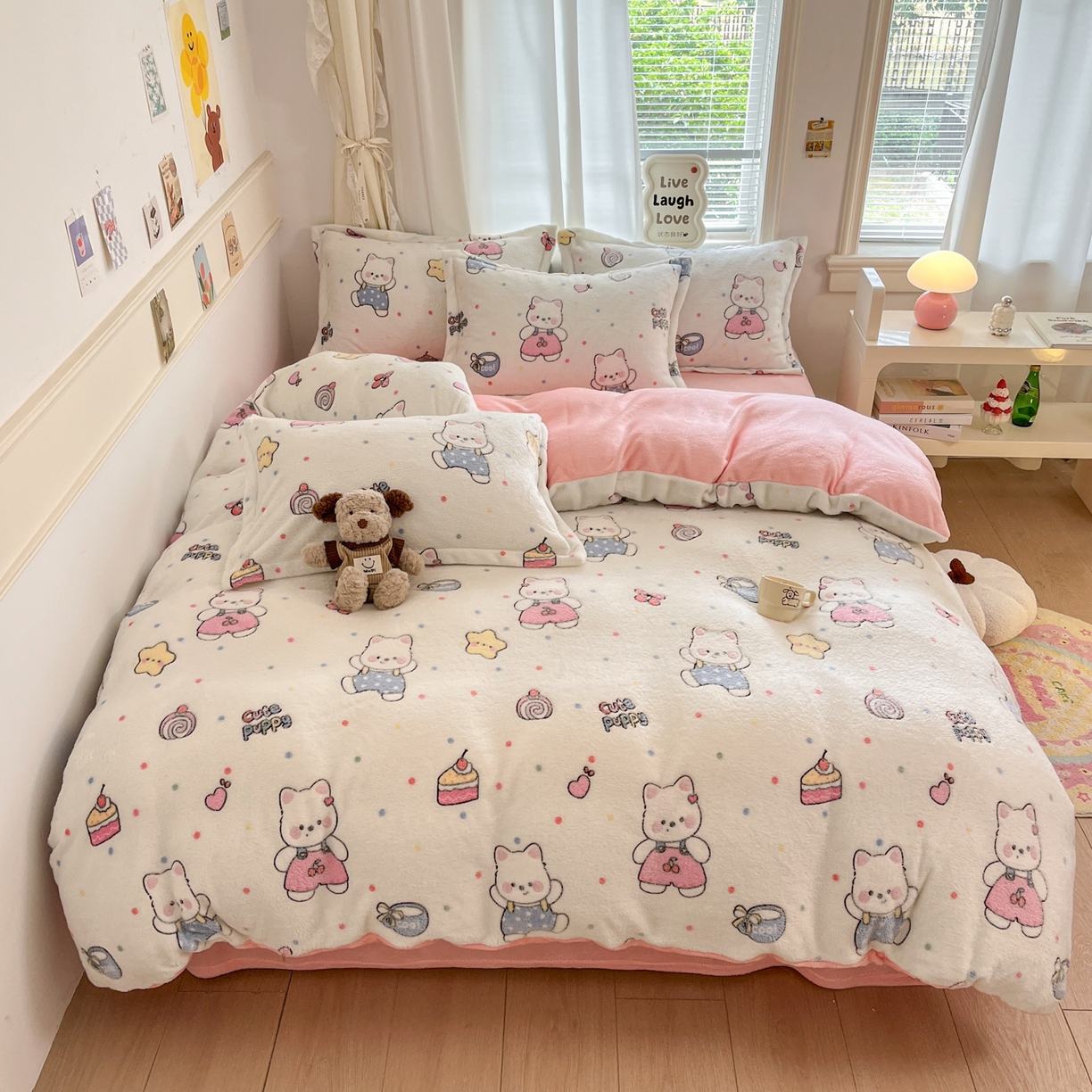 91家纺网 家纺一手货源 找家纺 川悦生活2025新款立体雪花绒印花大床四件套系列二场景二 派对西高地