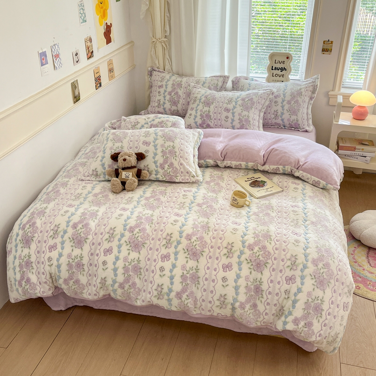 91家纺网 家纺一手货源 找家纺 川悦生活2025新款立体雪花绒印花大床四件套系列二场景二 香芋花田