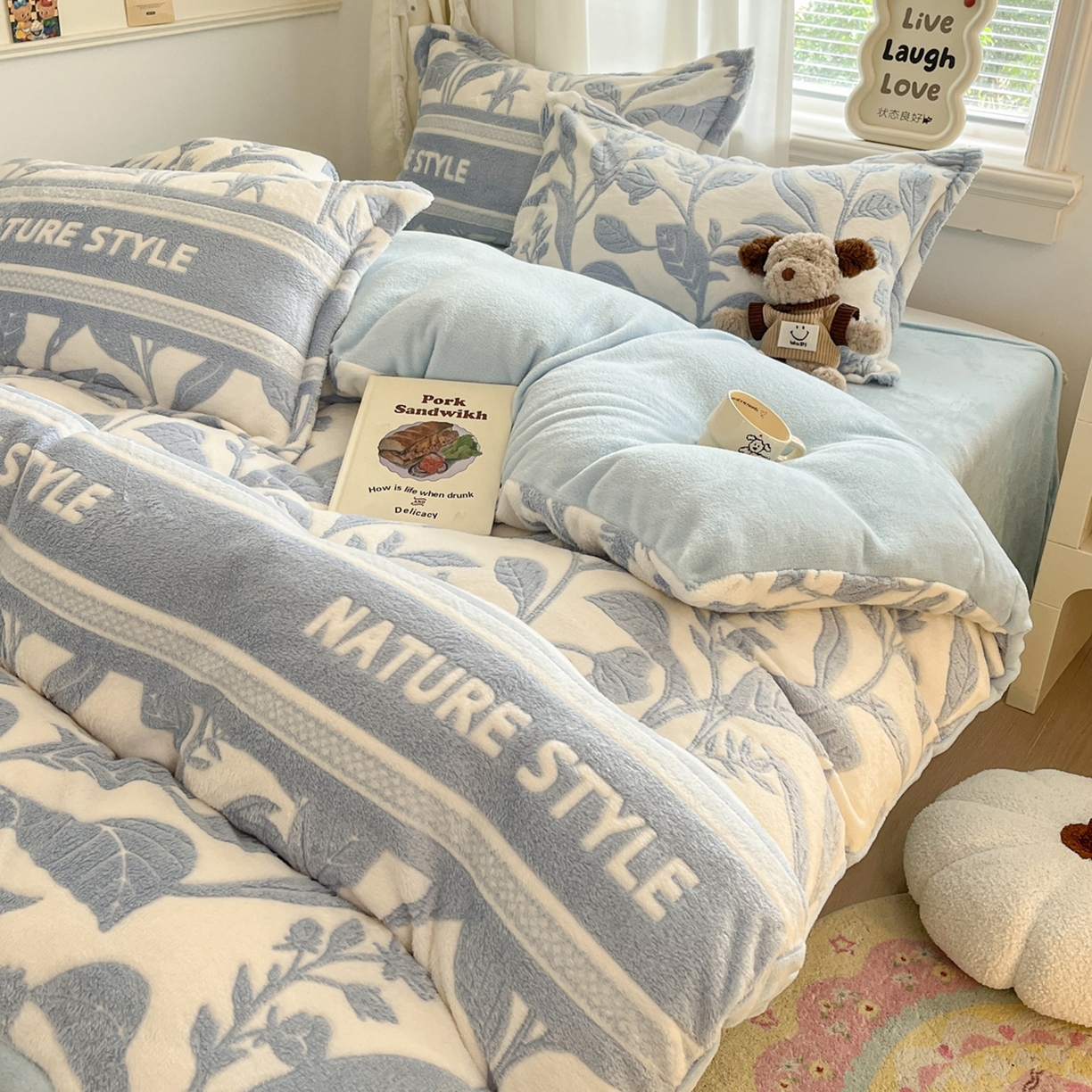 91家纺网 家纺一手货源 找家纺 川悦生活2025新款立体雪花绒印花大床四件套系列二场景二 月桂-蓝