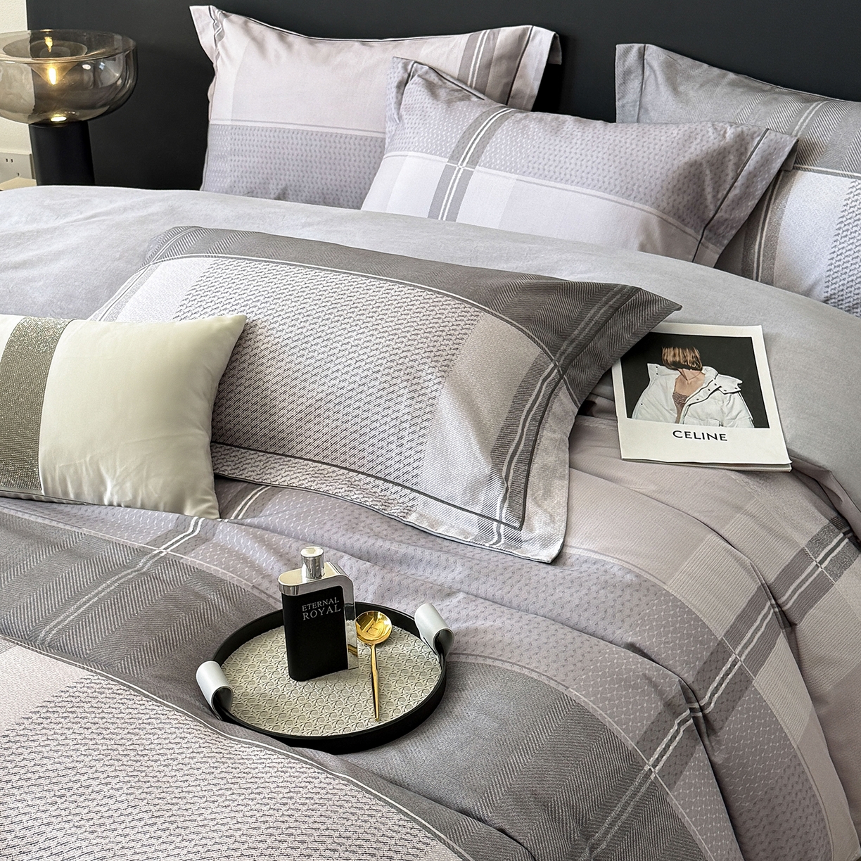 91家纺网 家纺一手货源 找家纺 清雅福2025新款A类全棉磨毛数码印花四件套 彼斯堡·灰