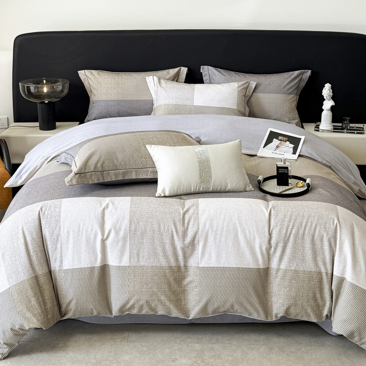 91家纺网 家纺一手货源 找家纺 清雅福2025新款A类全棉磨毛数码印花四件套 杰弗里·黄灰