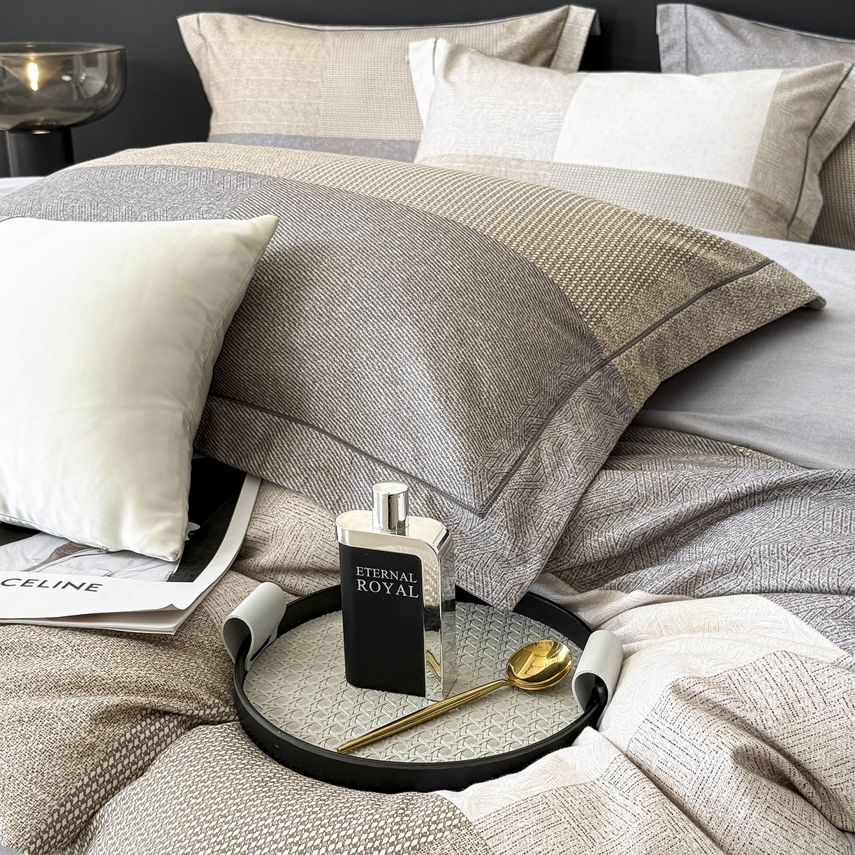 91家纺网 家纺一手货源 找家纺 清雅福2025新款A类全棉磨毛数码印花四件套 杰弗里·黄灰