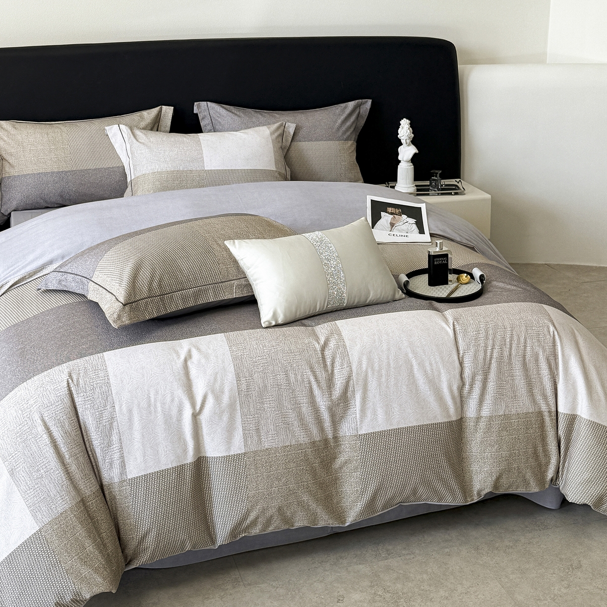 91家纺网 家纺一手货源 找家纺 清雅福2025新款A类全棉磨毛数码印花四件套 杰弗里·黄灰