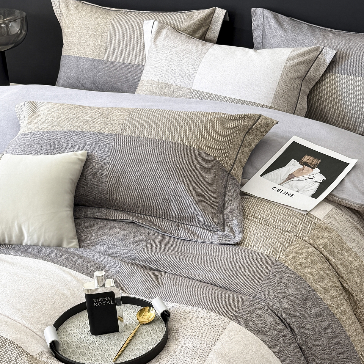 91家纺网 家纺一手货源 找家纺 清雅福2025新款A类全棉磨毛数码印花四件套 杰弗里·黄灰