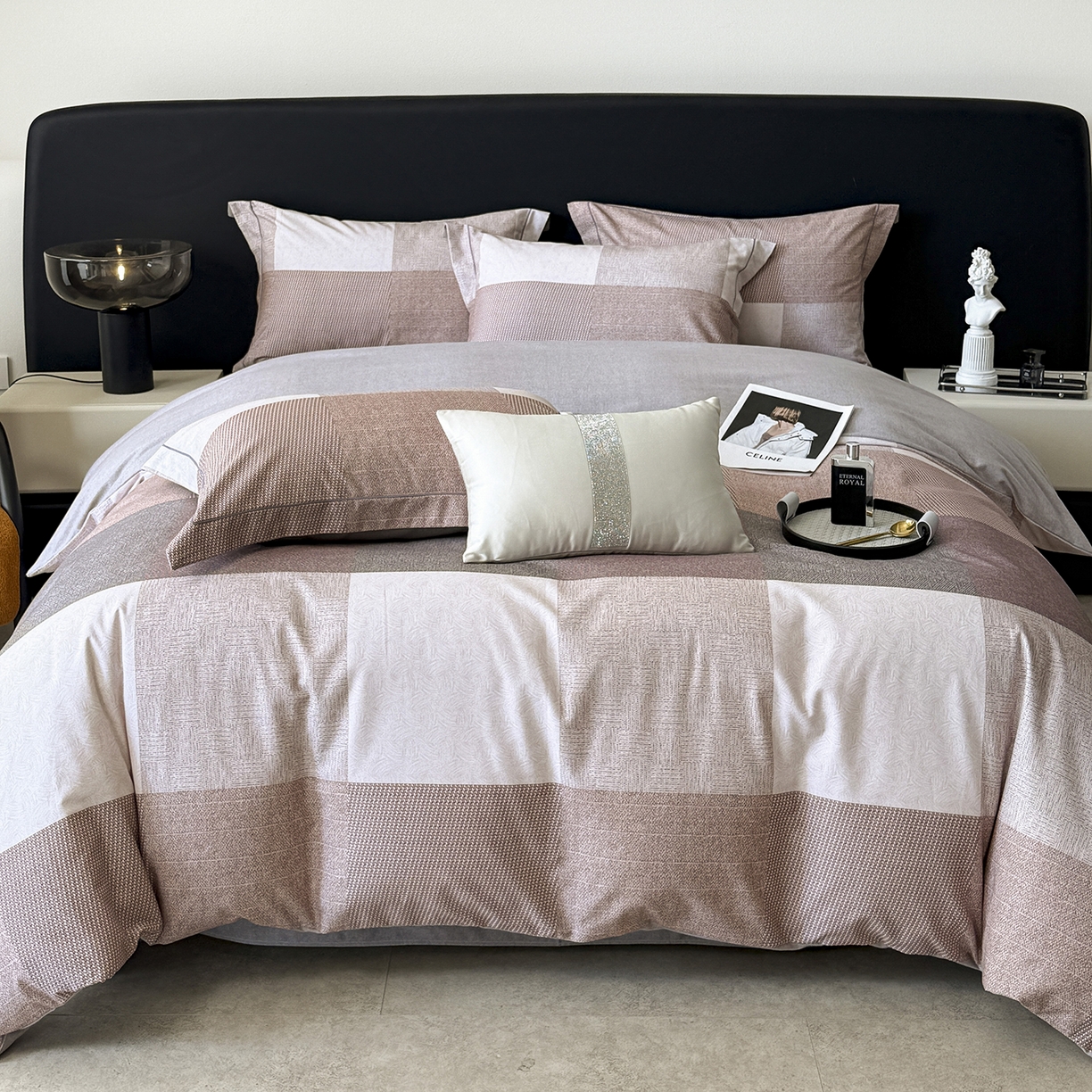 91家纺网 家纺一手货源 找家纺 清雅福2025新款A类全棉磨毛数码印花四件套 杰弗里·咖