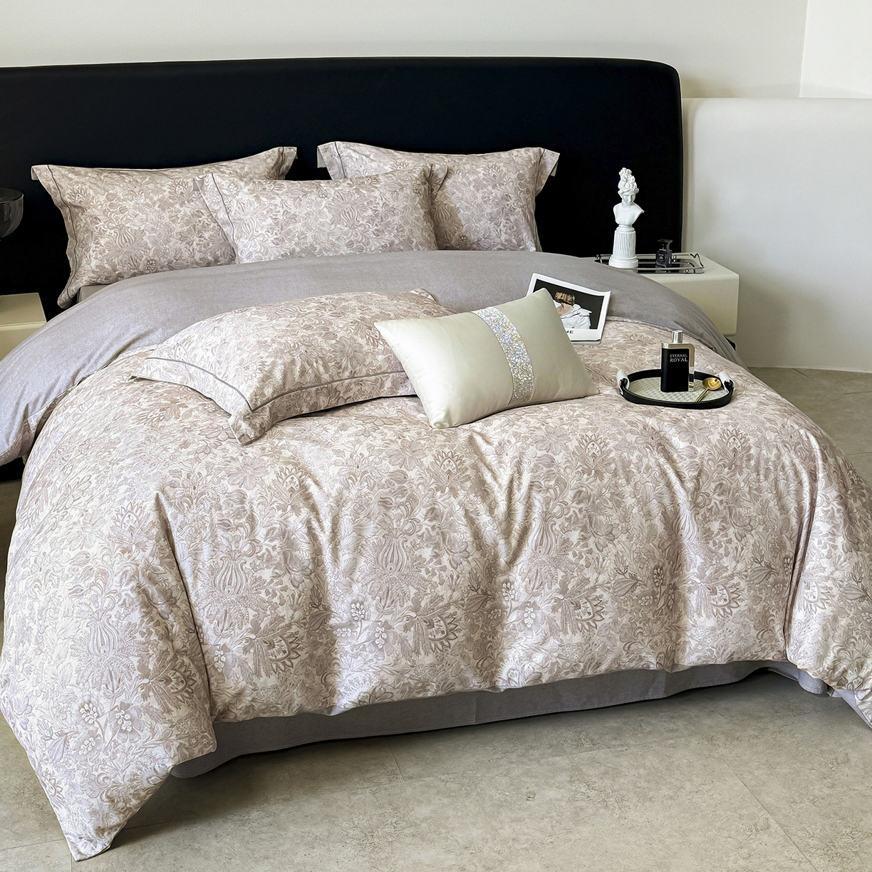 91家纺网 家纺一手货源 找家纺 清雅福2025新款A类全棉磨毛数码印花四件套 莉娅·灰