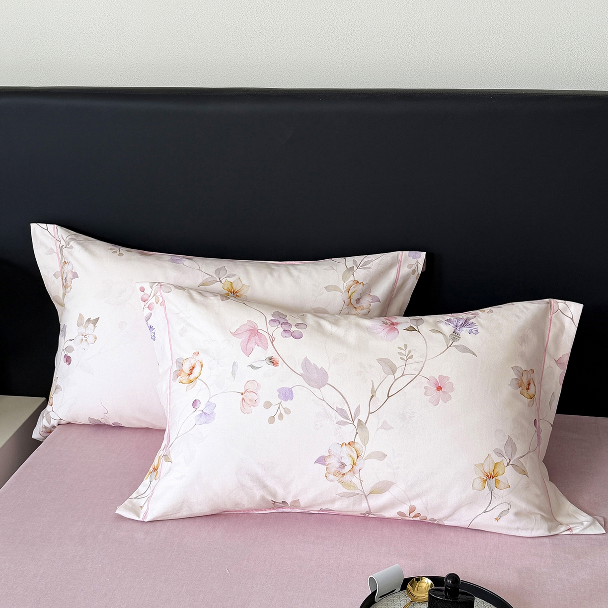 91家纺网 家纺一手货源 找家纺 清雅福2025新款A类全棉磨毛数码印花四件套 美兮浅香·粉