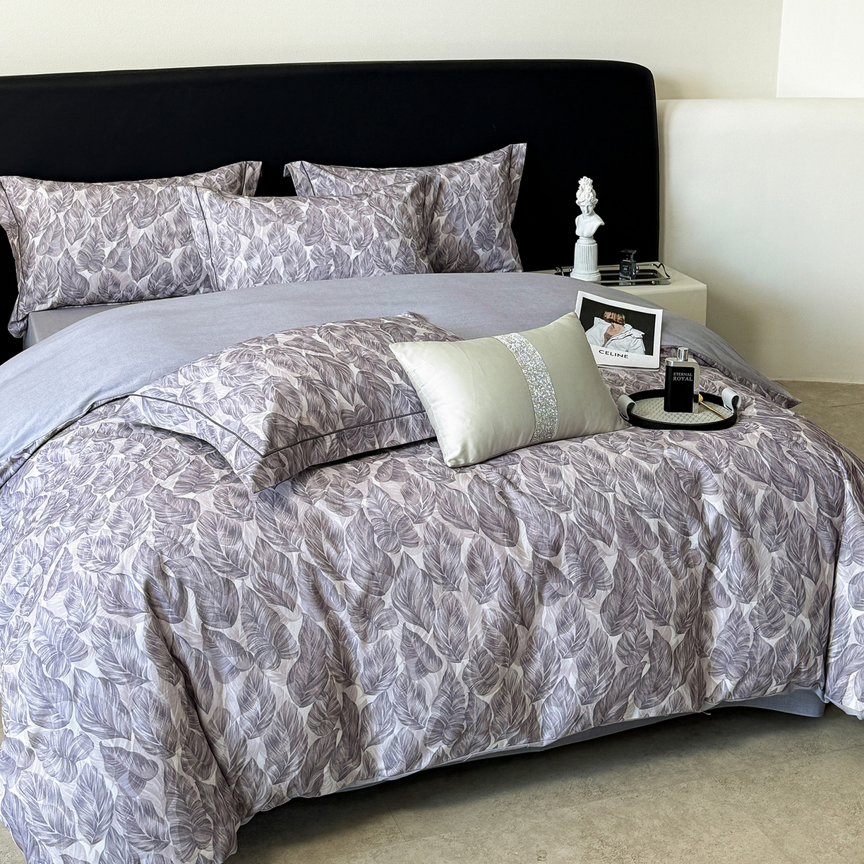 91家纺网 家纺一手货源 找家纺 清雅福2025新款A类全棉磨毛数码印花四件套 如伊·灰