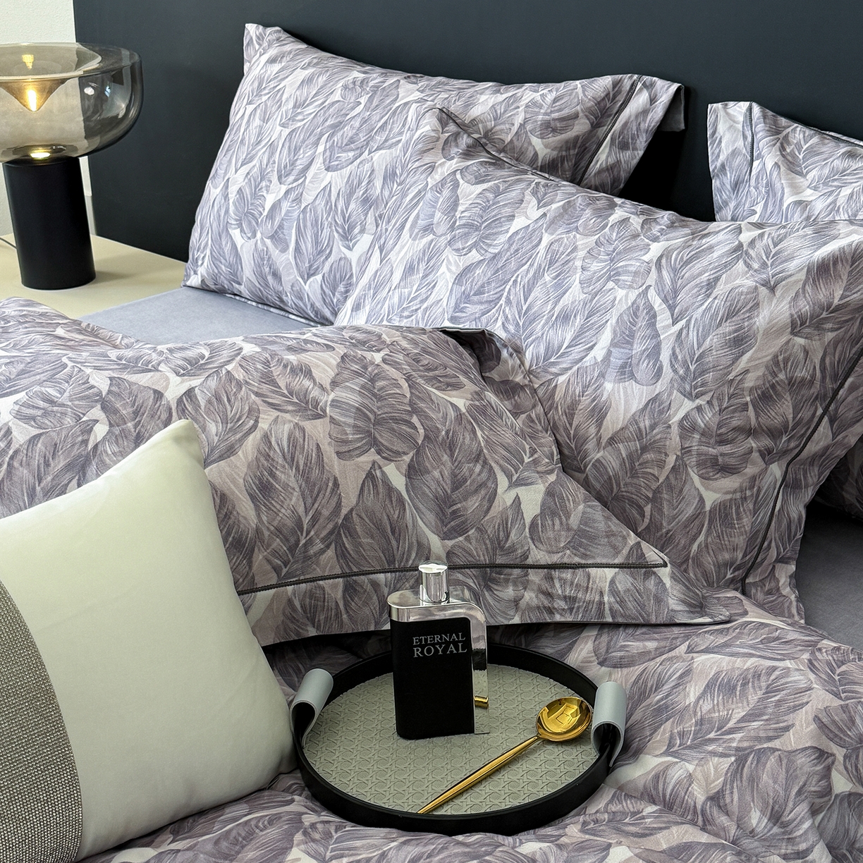 91家纺网 家纺一手货源 找家纺 清雅福2025新款A类全棉磨毛数码印花四件套 如伊·灰