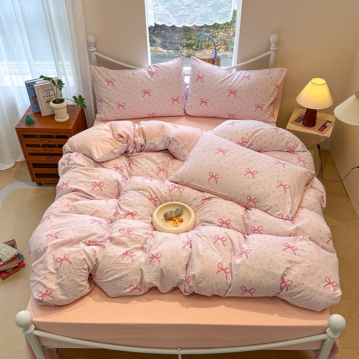 91家纺网 家纺一手货源 找家纺 颜选 2025春夏新款双层纱印花四件套 波点蝴蝶