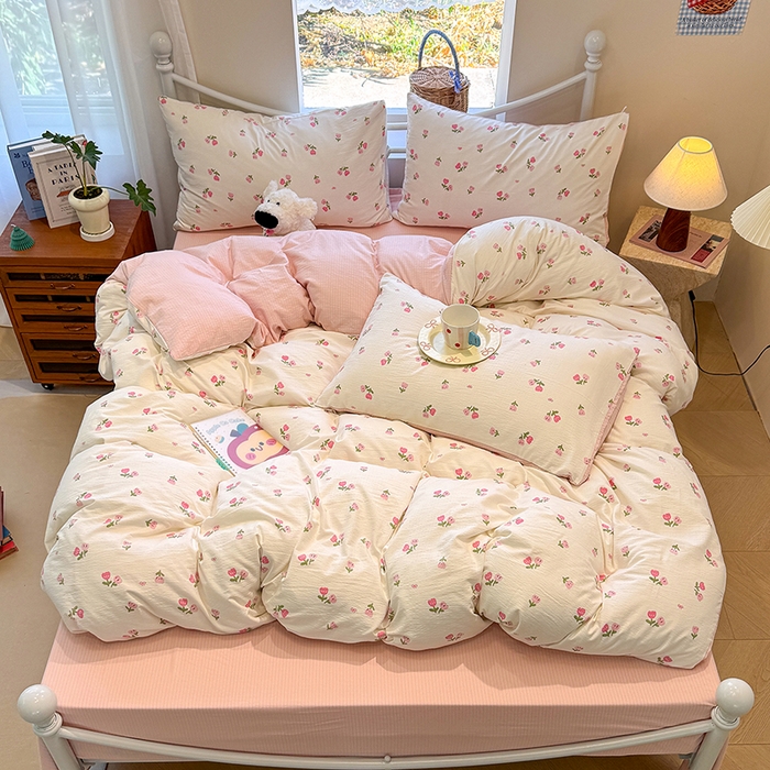 91家纺网 家纺一手货源 找家纺 颜选 2025春夏新款双层纱印花四件套 相思红豆