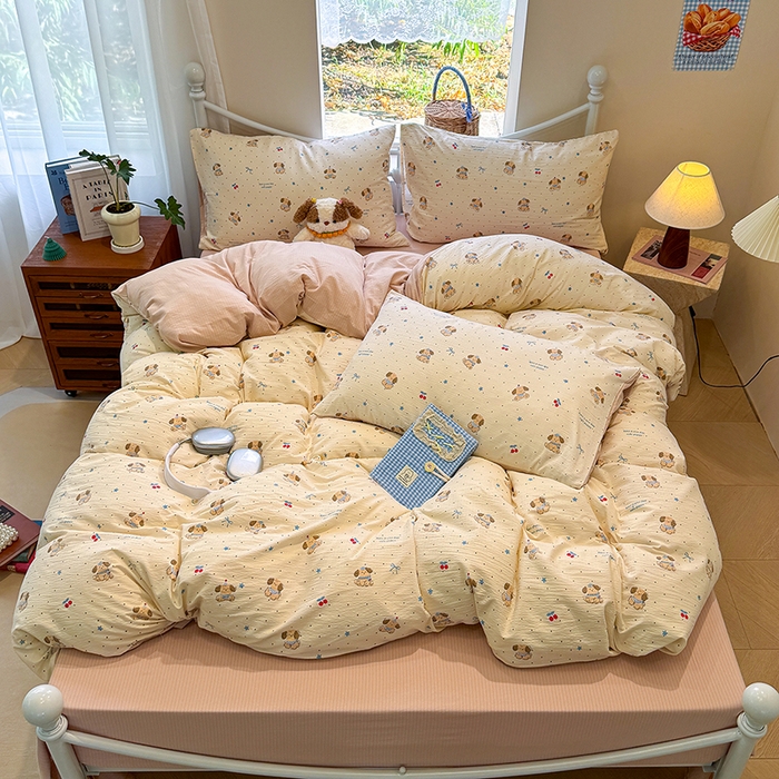 91家纺网 家纺一手货源 找家纺 颜选 2025春夏新款双层纱印花四件套 旺仔小樱桃