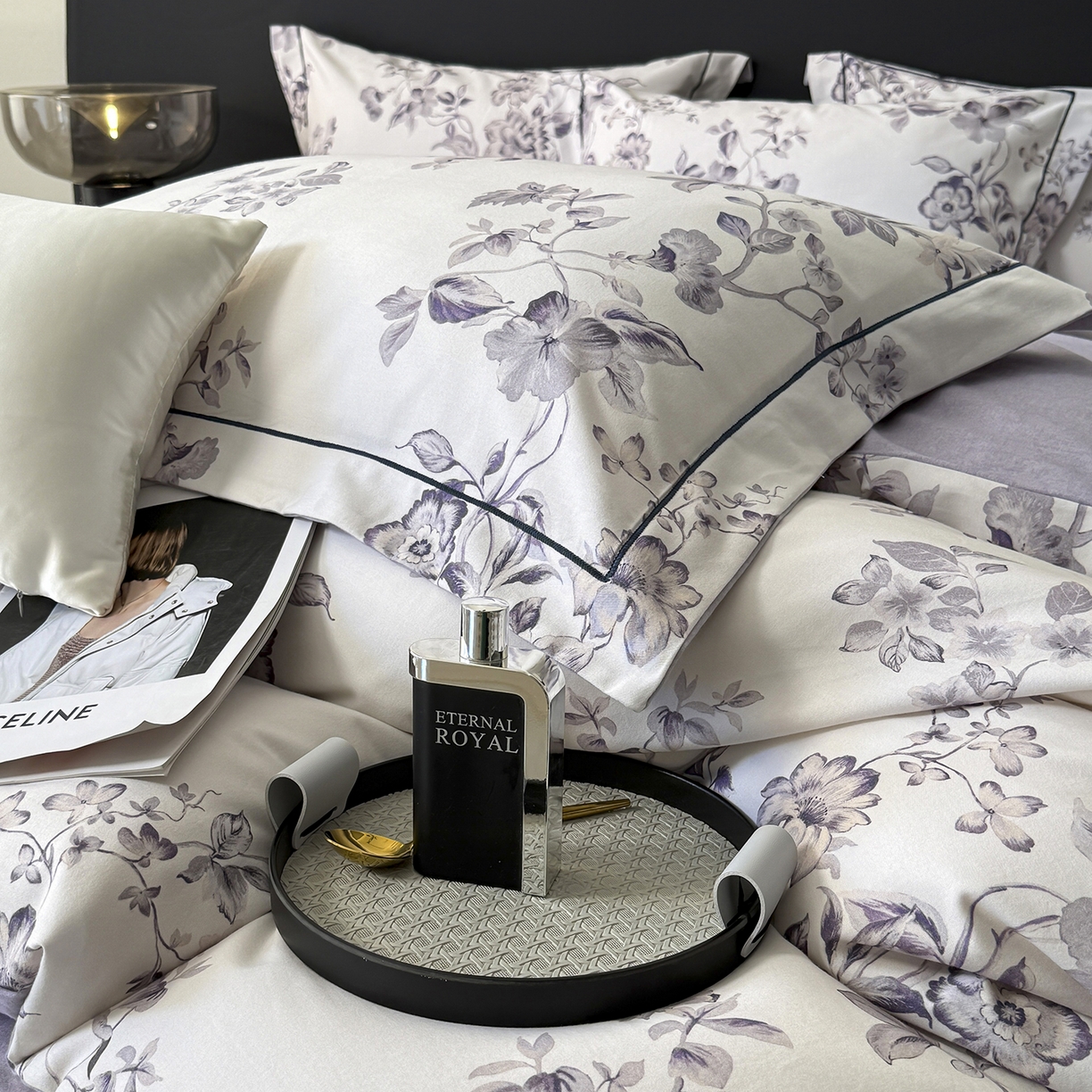 91家纺网 家纺一手货源 找家纺 清雅福2025新款A类全棉磨毛数码印花四件套 薇宁·白