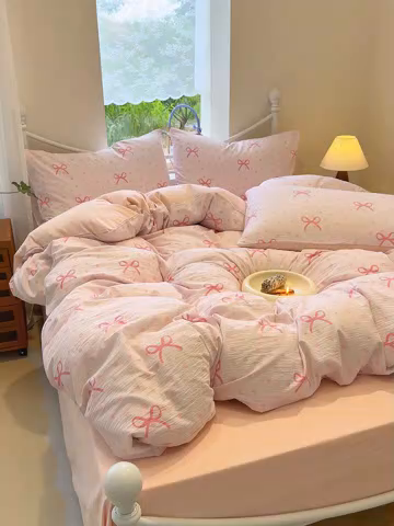 91家纺网 家纺一手货源 找家纺 颜选 2025春夏新款双层纱印花四件套 波点蝴蝶