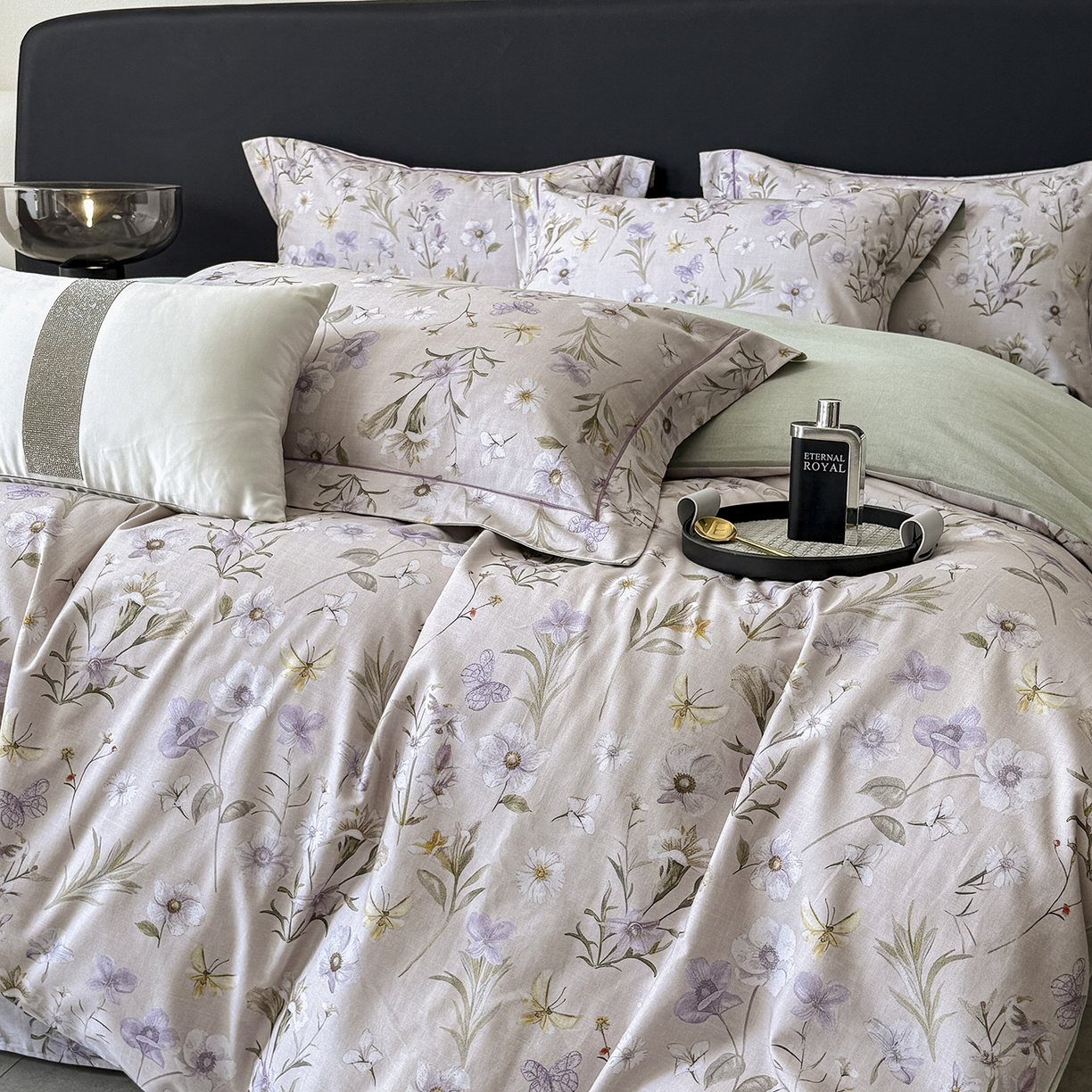 91家纺网 家纺一手货源 找家纺 清雅福2025新款A类全棉磨毛数码印花四件套 唯有暗香·灰