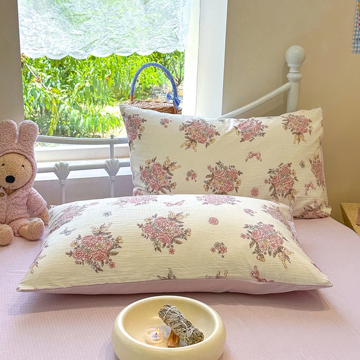 91家纺网 家纺一手货源 找家纺 颜选 2025春夏新款双层纱印花四件套 淡雅花笺