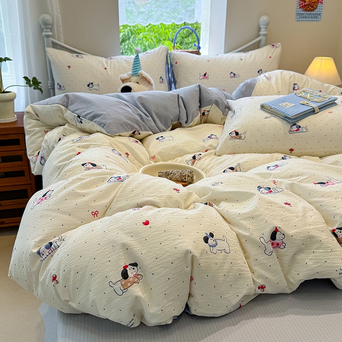 91家纺网 家纺一手货源 找家纺 颜选 2025春夏新款双层纱印花四件套 狗狗派对