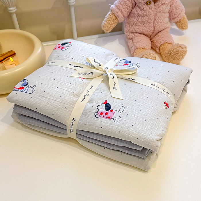 91家纺网 家纺一手货源 找家纺 颜选 2025春夏新款双层纱印花四件套 狗狗派对