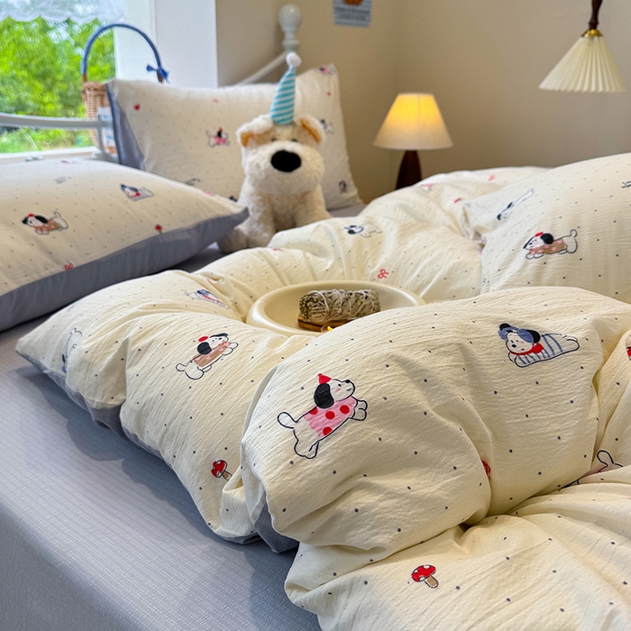 91家纺网 家纺一手货源 找家纺 颜选 2025春夏新款双层纱印花四件套 狗狗派对