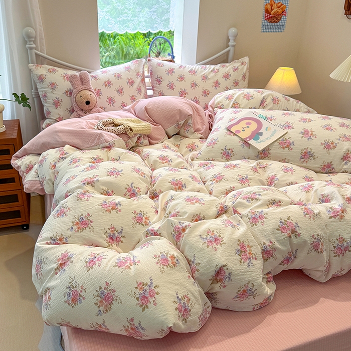 91家纺网 家纺一手货源 找家纺 颜选 2025春夏新款双层纱印花四件套 蔓禾