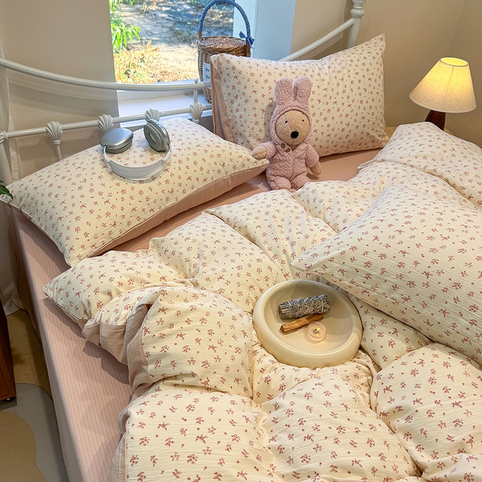 91家纺网 家纺一手货源 找家纺 颜选 2025春夏新款双层纱印花四件套 蔷薇花开