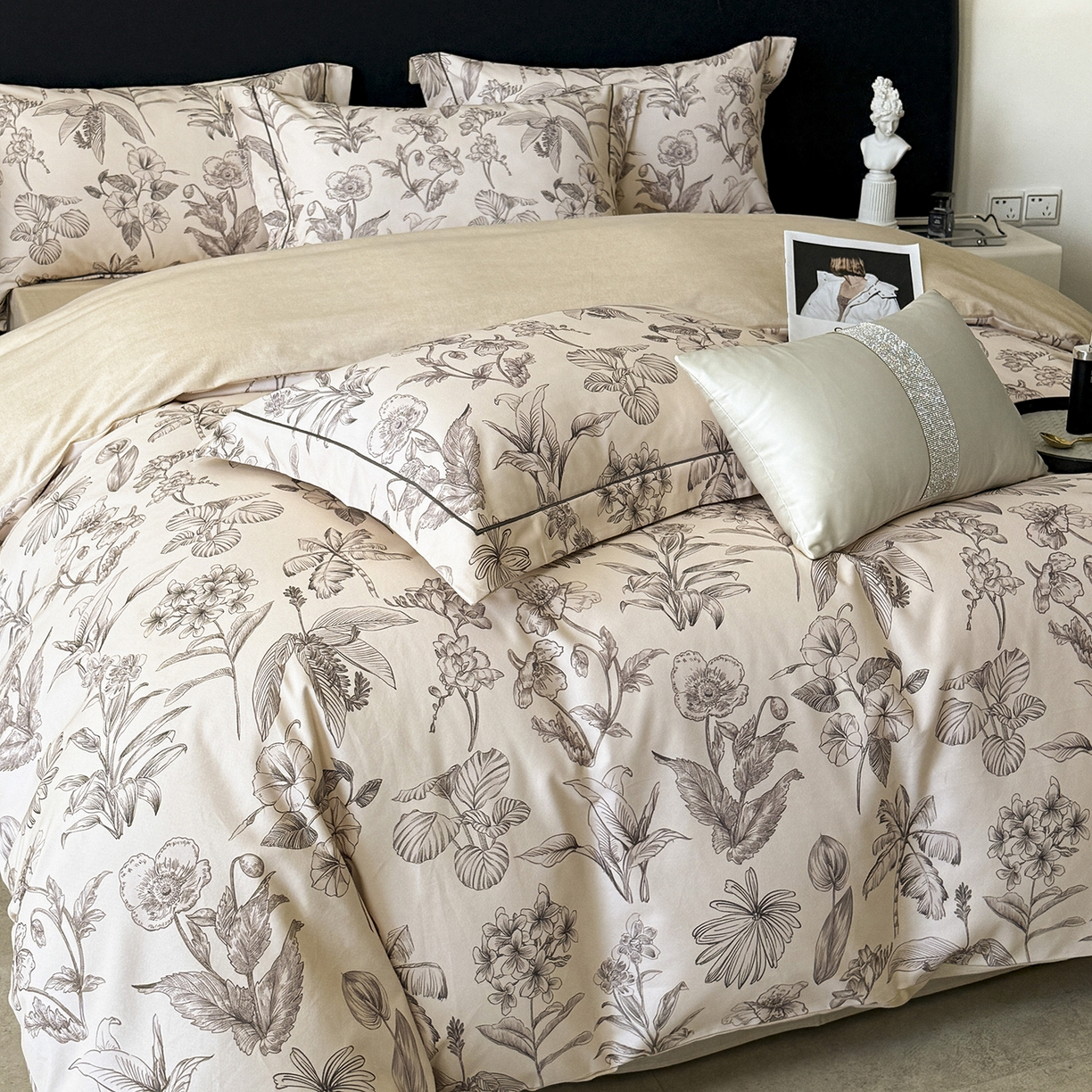 91家纺网 家纺一手货源 找家纺 清雅福2025新款A类全棉磨毛数码印花四件套 叶舒