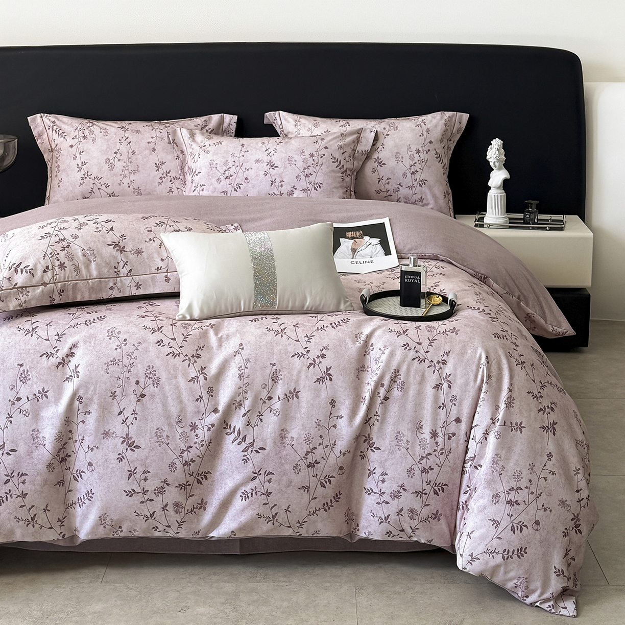 91家纺网 家纺一手货源 找家纺 清雅福2025新款A类全棉磨毛数码印花四件套 织梦·粉紫