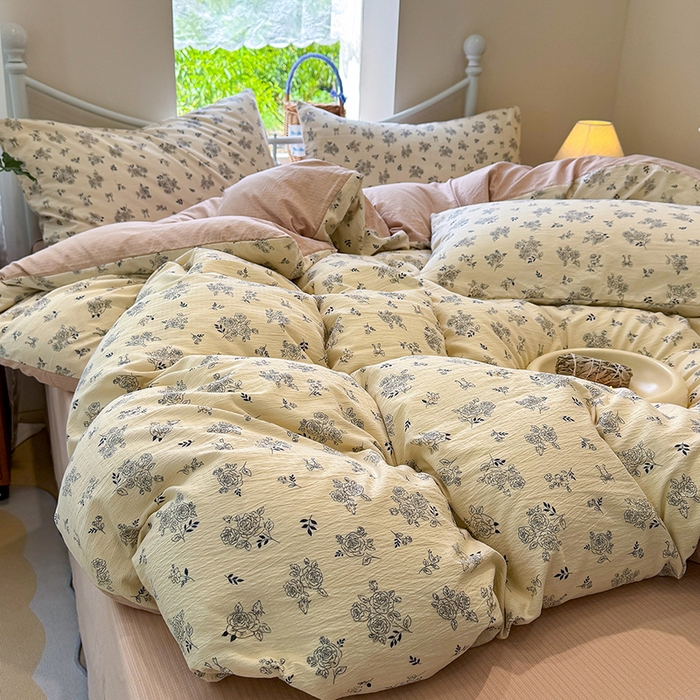 91家纺网 家纺一手货源 找家纺 颜选 2025春夏新款双层纱印花四件套 素笺花语