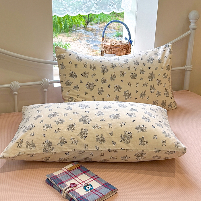 91家纺网 家纺一手货源 找家纺 颜选 2025春夏新款双层纱印花四件套 素笺花语