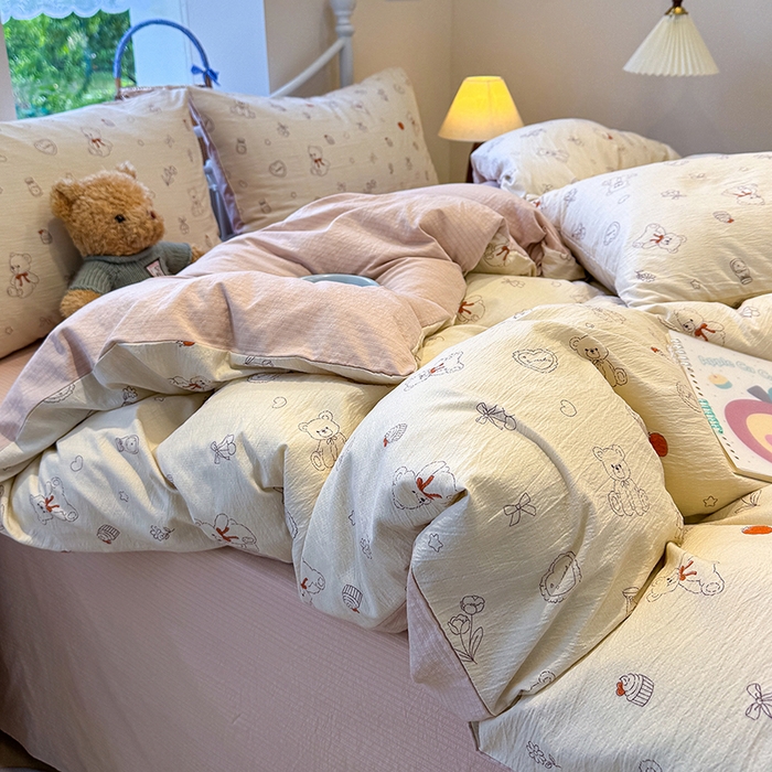 91家纺网 家纺一手货源 找家纺 颜选 2025春夏新款双层纱印花四件套 玩偶幻想曲