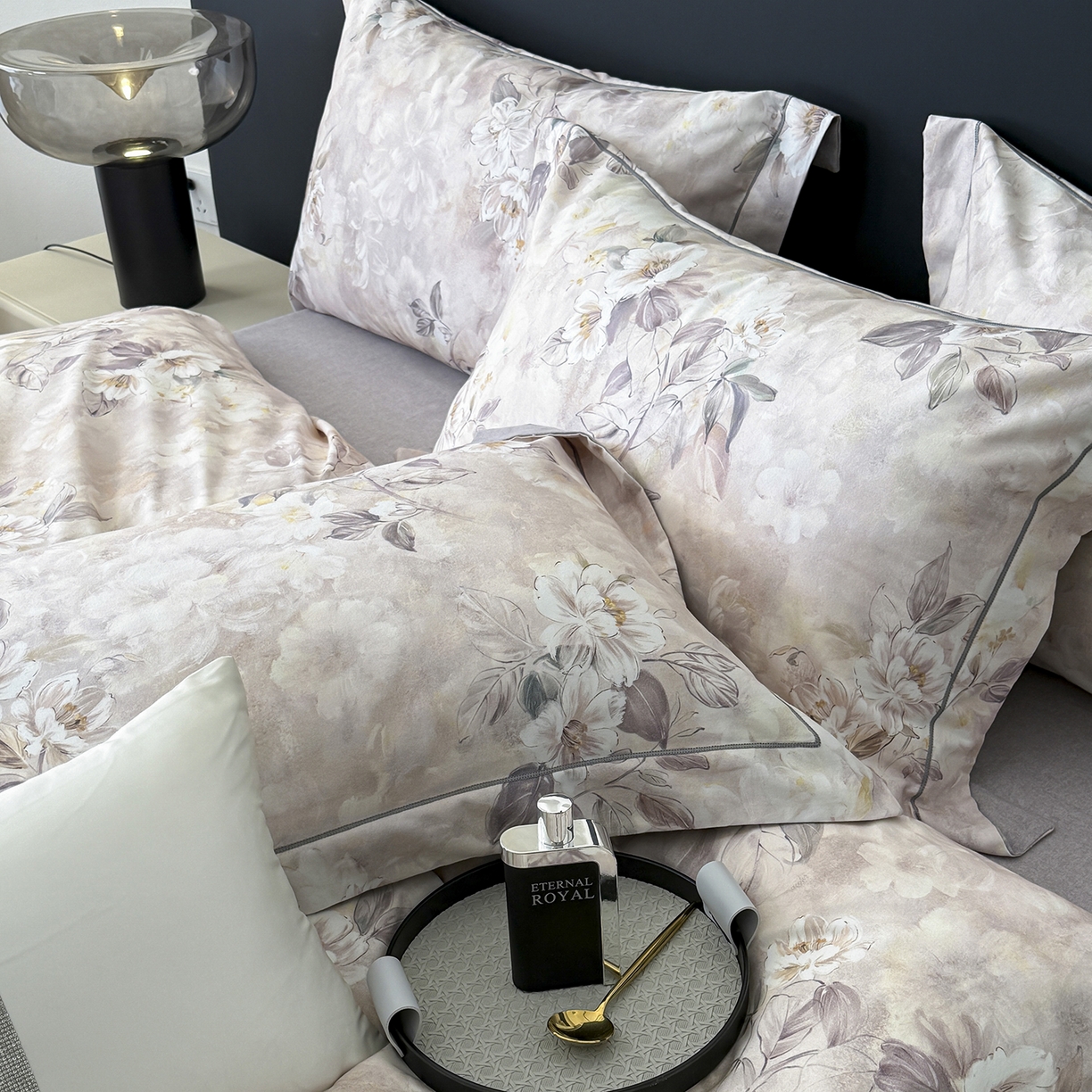 91家纺网 家纺一手货源 找家纺 清雅福2025新款A类全棉磨毛数码印花四件套 栀晓·咖