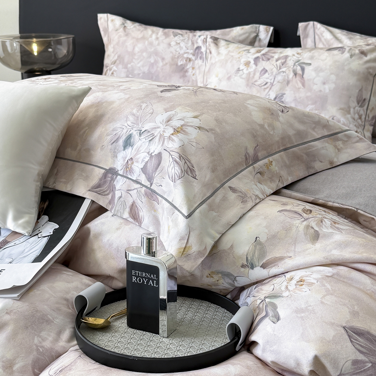 91家纺网 家纺一手货源 找家纺 清雅福2025新款A类全棉磨毛数码印花四件套 栀晓·咖