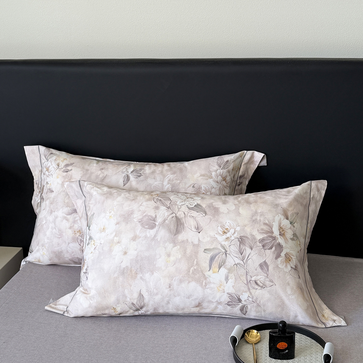 91家纺网 家纺一手货源 找家纺 清雅福2025新款A类全棉磨毛数码印花四件套 栀晓·咖