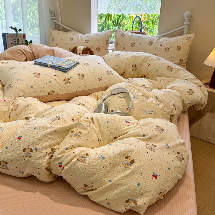 91家纺网 家纺一手货源 找家纺 颜选 2025春夏新款双层纱印花四件套 旺仔小樱桃