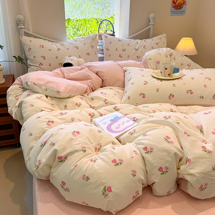 91家纺网 家纺一手货源 找家纺 颜选 2025春夏新款双层纱印花四件套 相思红豆