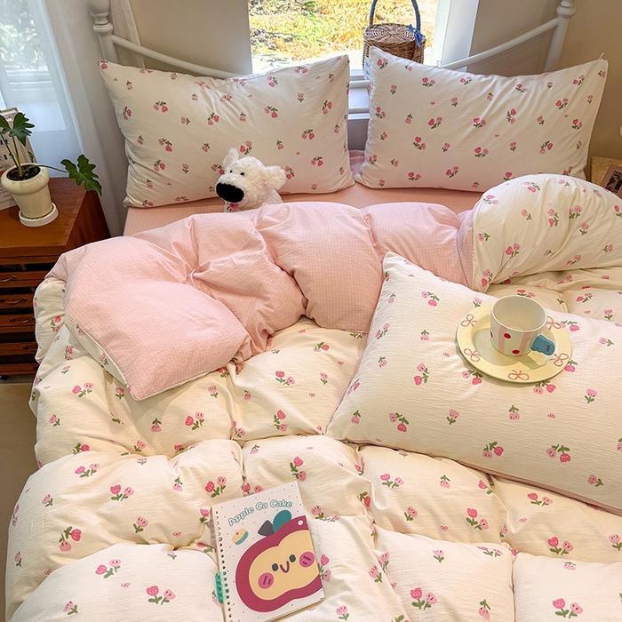 91家纺网 家纺一手货源 找家纺 颜选 2025春夏新款双层纱印花四件套 相思红豆