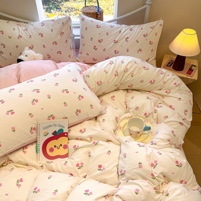 91家纺网 家纺一手货源 找家纺 颜选 2025春夏新款双层纱印花四件套 相思红豆