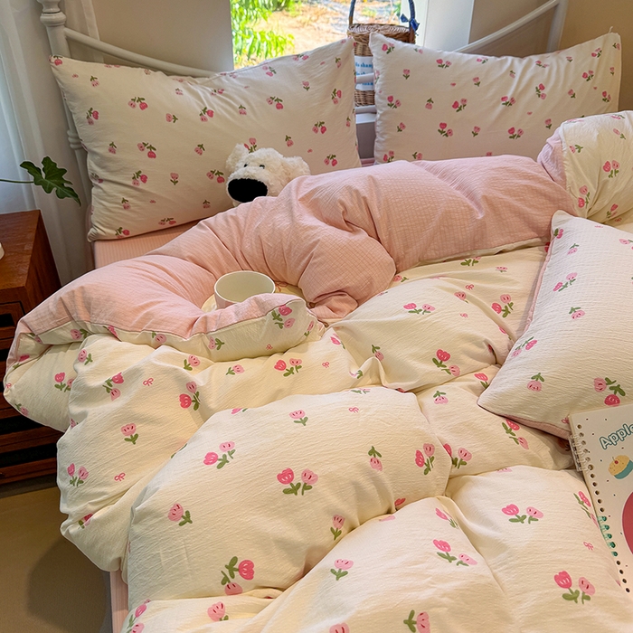 91家纺网 家纺一手货源 找家纺 颜选 2025春夏新款双层纱印花四件套 相思红豆