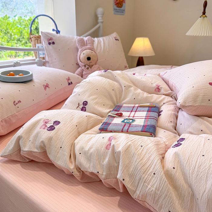 91家纺网 家纺一手货源 找家纺 颜选 2025春夏新款双层纱印花四件套 樱桃