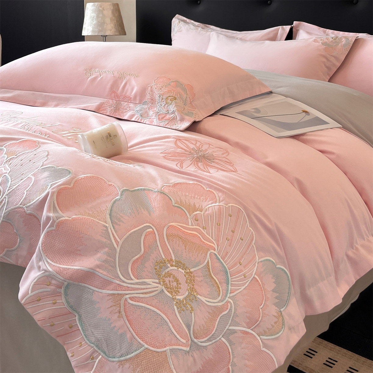 91家纺网 家纺一手货源 找家纺 （总）笙意家纺 2025新款A类全棉磨毛刺绣四件套-秘境系列