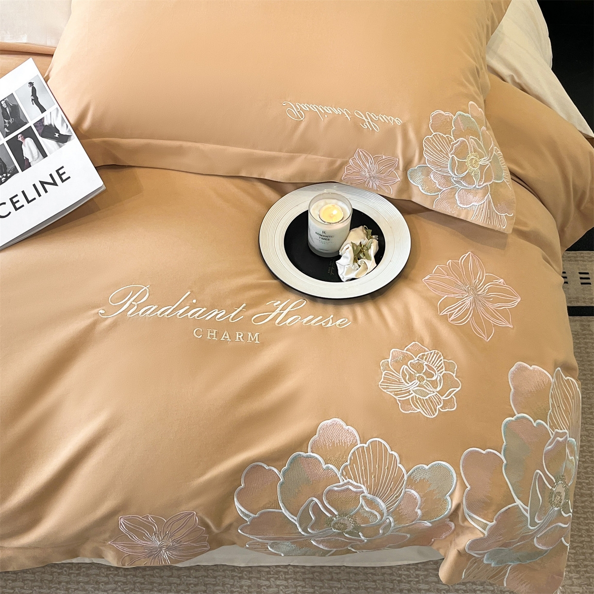 91家纺网 家纺一手货源 找家纺 笙意家纺 2025新款A类全棉磨毛刺绣四件套-秘境系列 秘境-贝卡黄+柔雾米