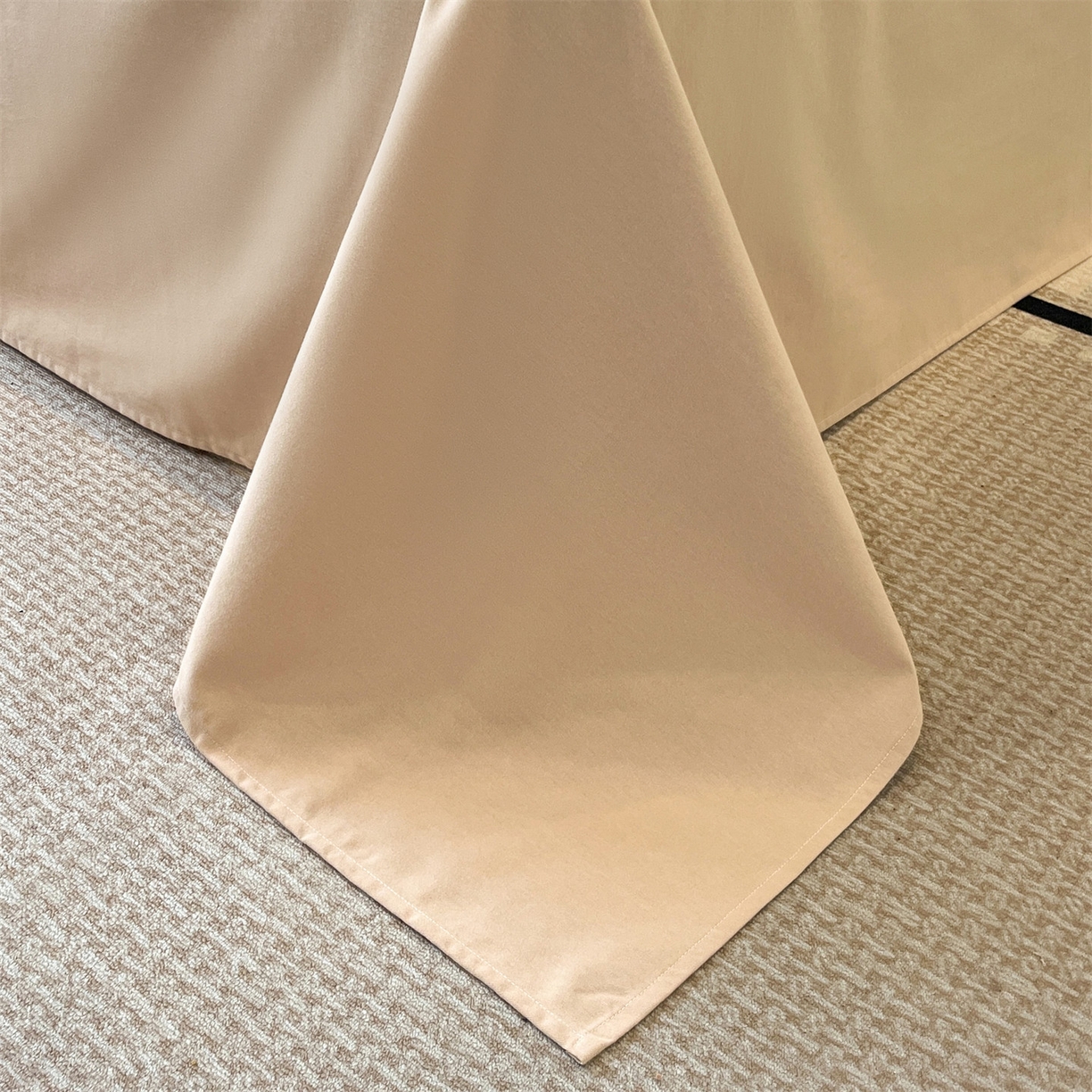 91家纺网 家纺一手货源 找家纺 笙意家纺 2025新款A类全棉磨毛刺绣四件套-秘境系列 秘境-热带棕+沙丘棕