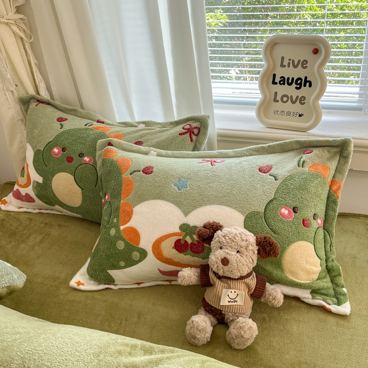 91家纺网 家纺一手货源 找家纺 川悦生活 2025新款立体雪花绒印花大床四件套系列一场景二 甜系龙龙