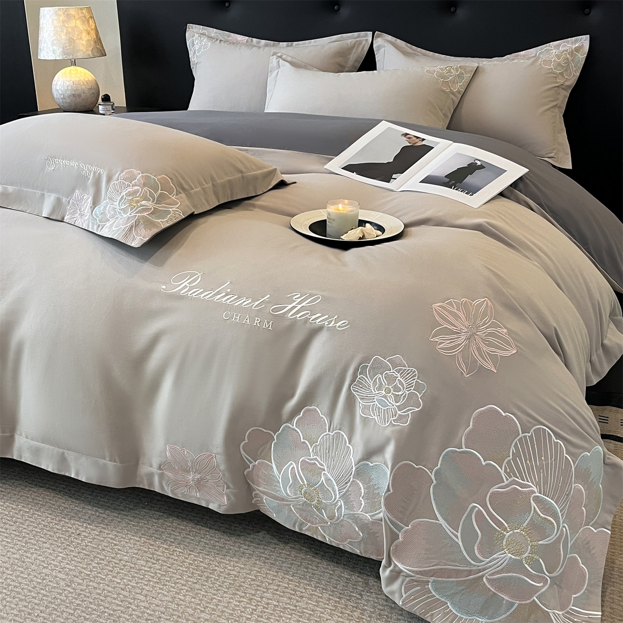 91家纺网 家纺一手货源 找家纺 笙意家纺 2025新款A类全棉磨毛刺绣四件套-秘境系列 秘境-陨石灰+魅影灰