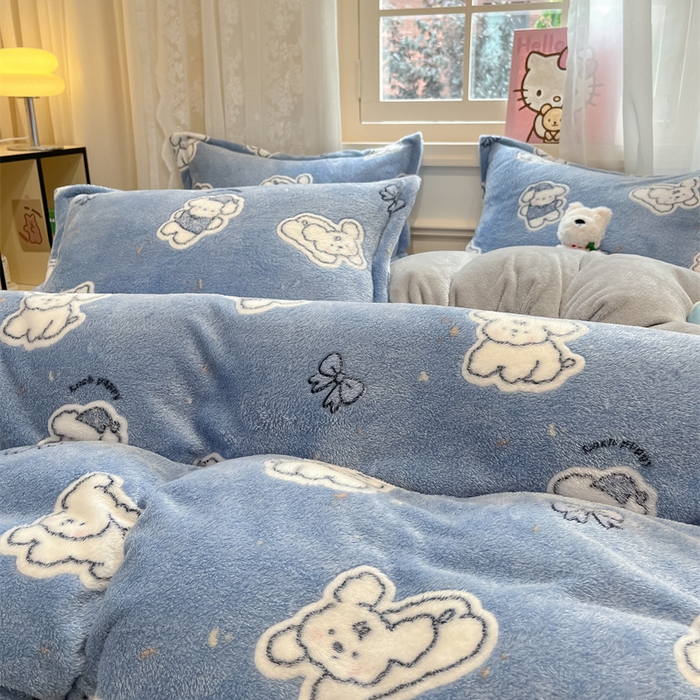 91家纺网 家纺一手货源 找家纺 川悦生活 2025新款立体雪花绒印花大床四件套系列一场景二 小雪狗