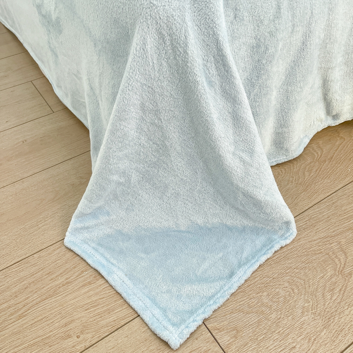 91家纺网 家纺一手货源 找家纺 川悦生活 2025新款立体雪花绒印花大床四件套系列一场景二 可爱熊